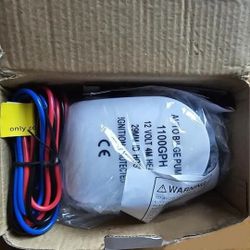 BILGE PUMP -NEW- AUTOMATIC with Built-in Float Switch Submersible 1100 GPH 12V Marine Water Pump Boat Bilge / Live Well / Washdown Fountain Ike RULE