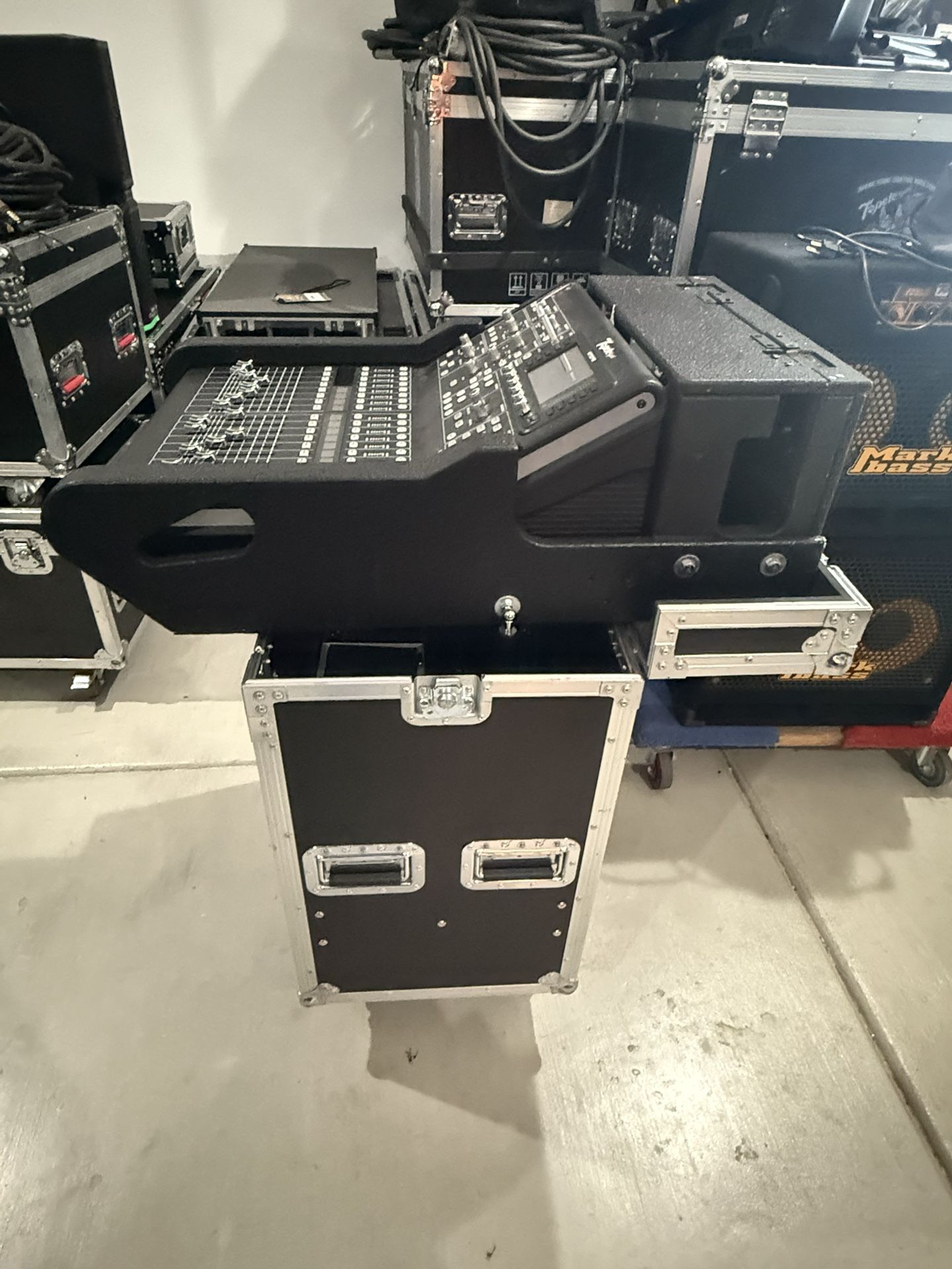 Midas m32R. Live