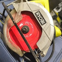 Circular Saw with EXACTLINE Laser Alignment System, 24T Carbide Tipped Blade