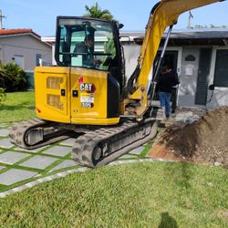 Bobcat Excavadora Volteó 