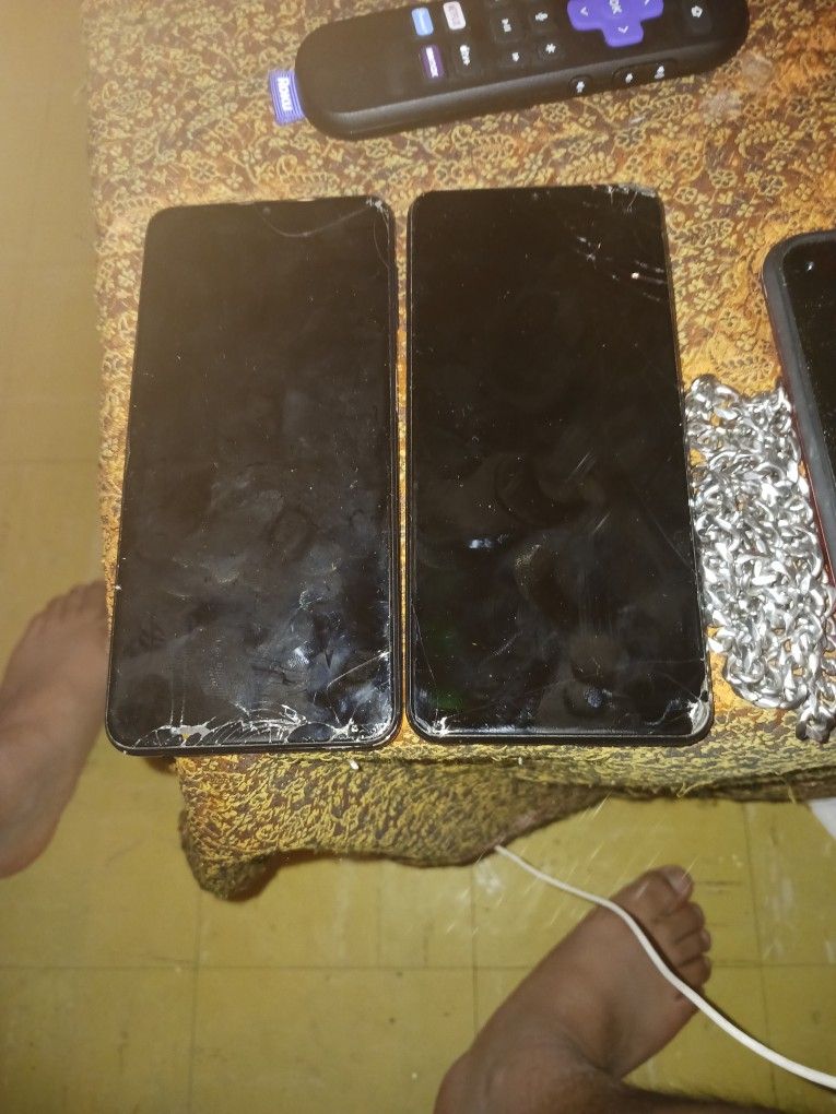 Samsung Galaxy A32  For Parts Only 