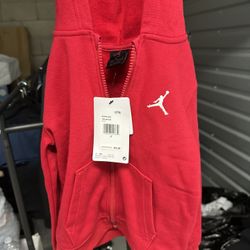 Jordan Sweater & Sweats 