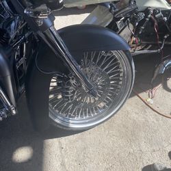 23 “ Rim And Fender 2016 .. Great Shape Good Tire Super Clean No Problems Just Upgraded To 26 Asking 500 Cash 