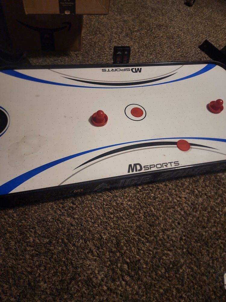Air Hockey Table