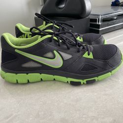 Nike Flex Supreme TR 2 Gray Blk Green  599558-500 Mens 11.5 | Price is firm no offers please 