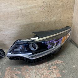 2016-2018 Kia Optima Driver Side Double Projector With Led Headlight