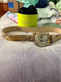 Bb Simon snakeskin belt