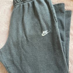 Nike Sweatpants