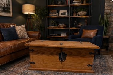 Solid wood rustic trunk chest