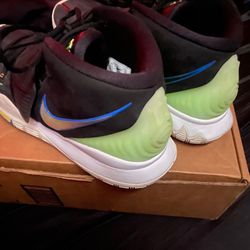 Nike Kyrie 6 
