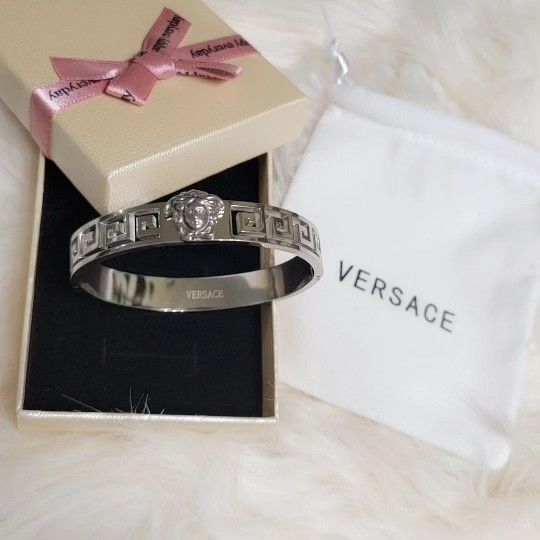 Bracelets  Versace 