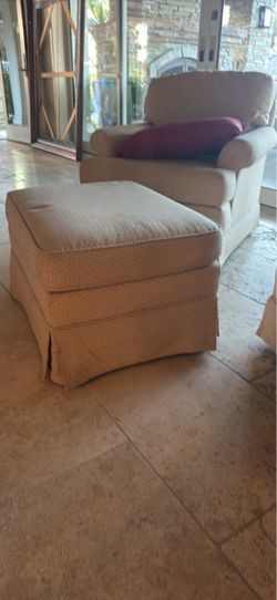 Upholstered Ottoman with Skirted Base