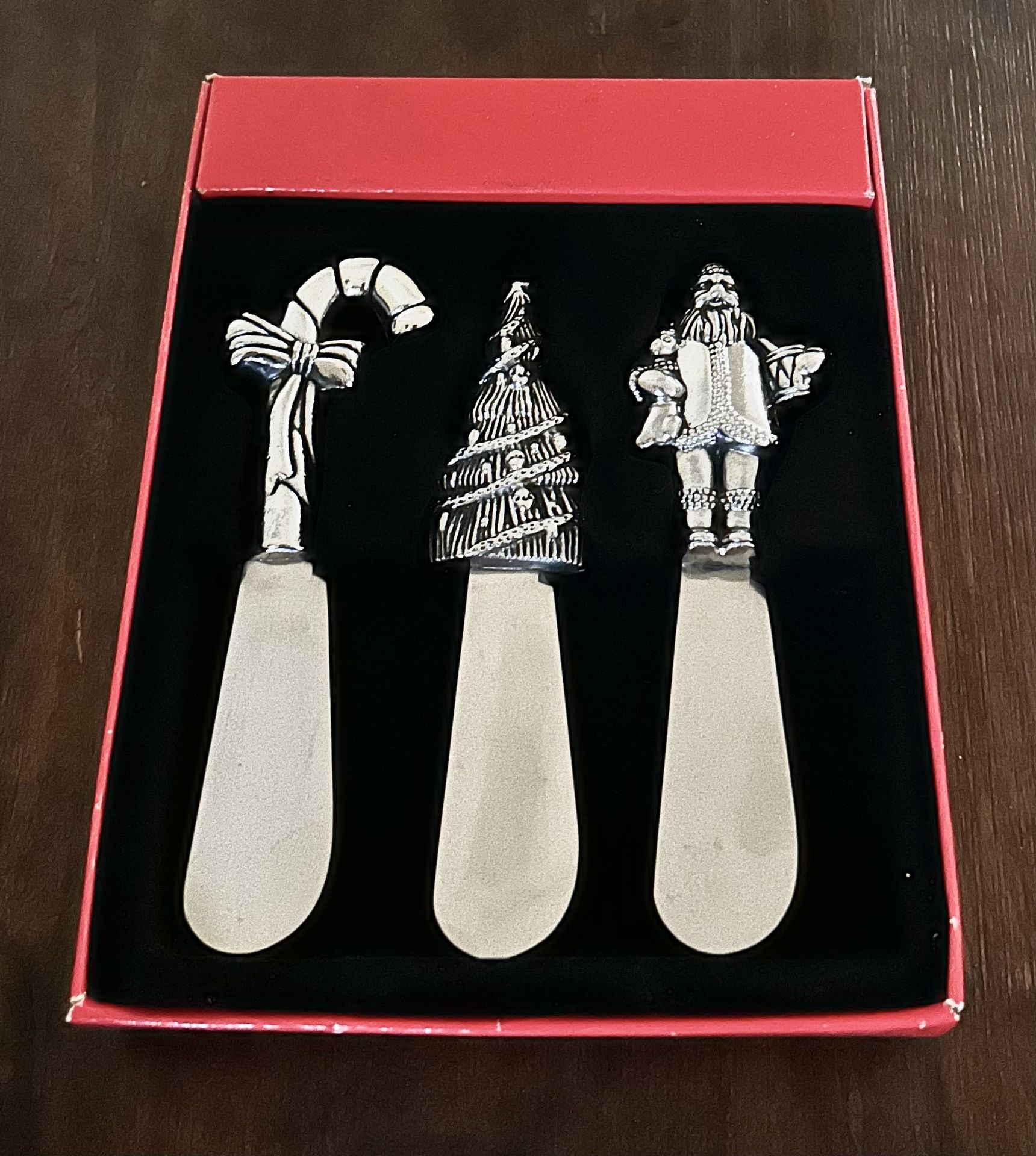 NEW Holiday Cheese Spreaders Set