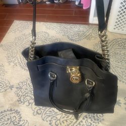 Black Large Michael Kors Hand Bag 