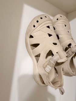 Kids sandals Velcro strap