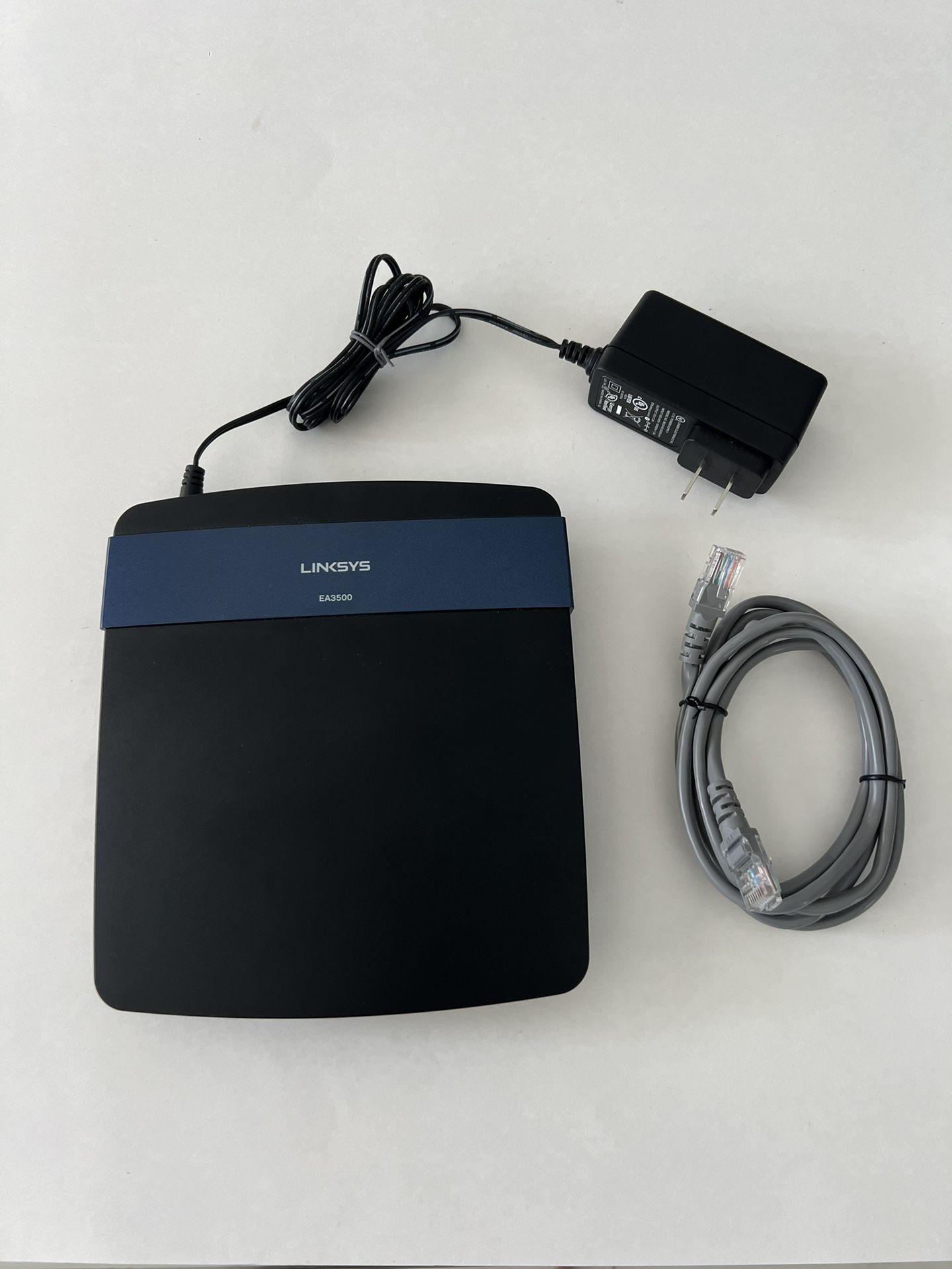 Linksys EA3500 N750 Dual-Band Smart Wi-Fi Router (4 Gigabit Ethernet ports)