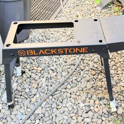 Blackstone 22” Griddle Stand With Shelf
