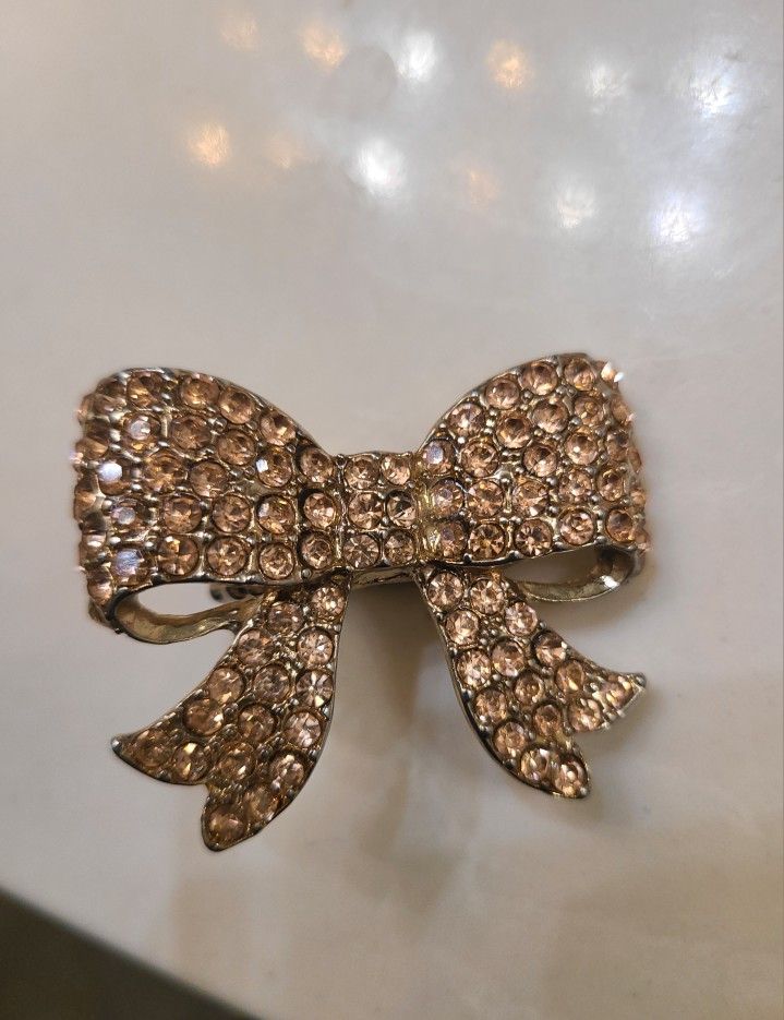 Bowtie Ring