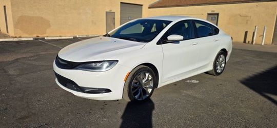 2015 Chrysler 200