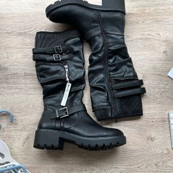 Black Buckle Boots With Zippers