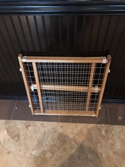 Wooden pet barrier