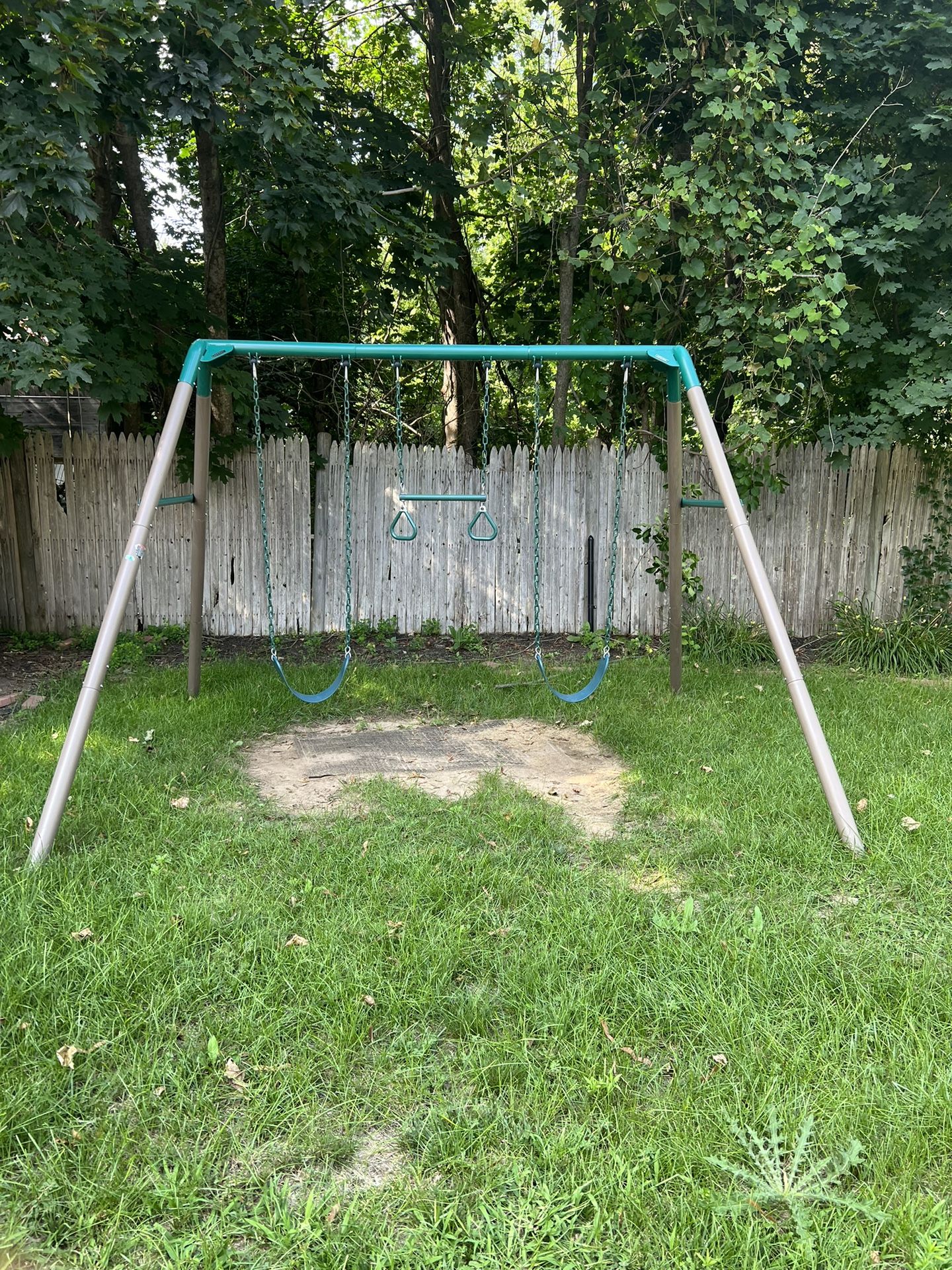 Lifetime 7 Feet swing set 