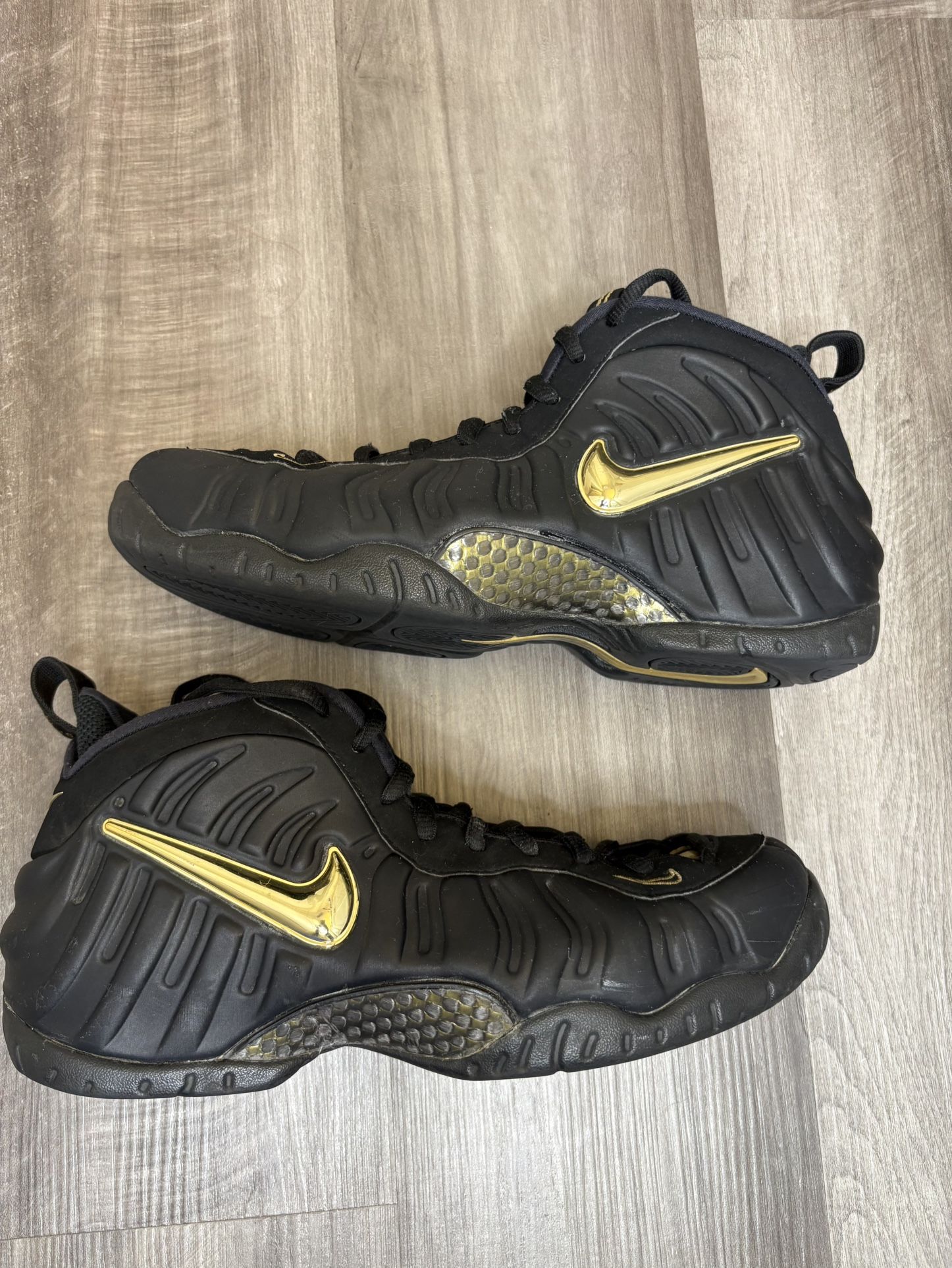Nike Foamposite Sz 10