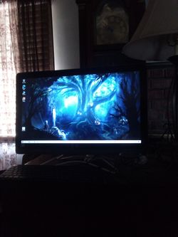 HP ALL-IN-ONE DESKTOP PC W/ TOUCHSCREEN