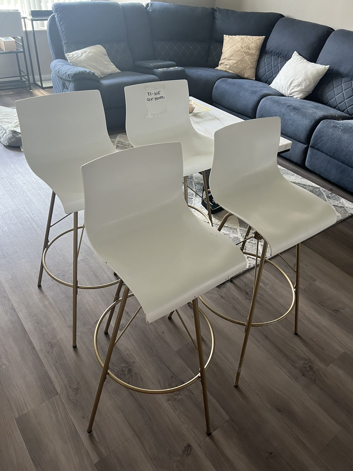 4 Barstool Chairs