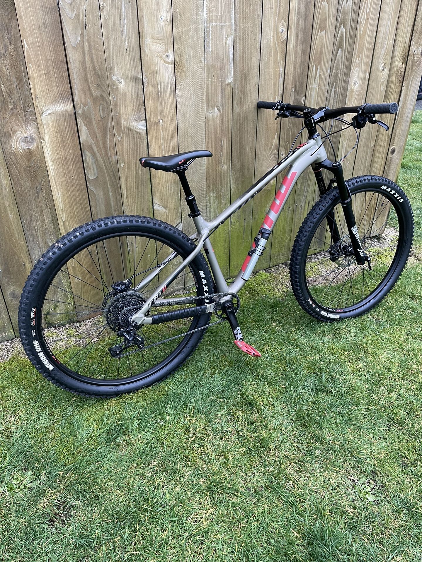 2018 Kona Honzo AL DR for Sale in Marysville WA OfferUp