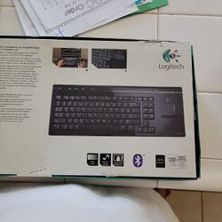 Logitech wireless keyboard for Playstation