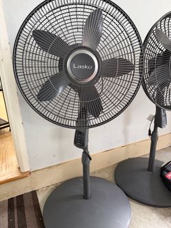 Lasko Pedestal Standing Fan