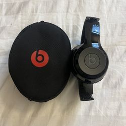 Beats Solo Headphones Wireless/Wired