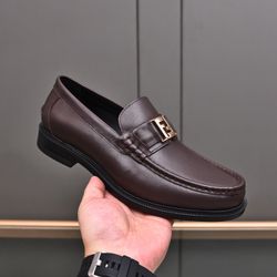 Fendi Men’s Leather Shoes With Box 2026 New 