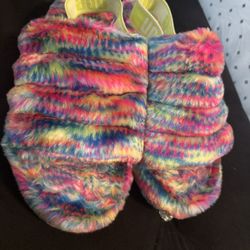 Fluff Sides Yeah Multicolor Slides Size 8