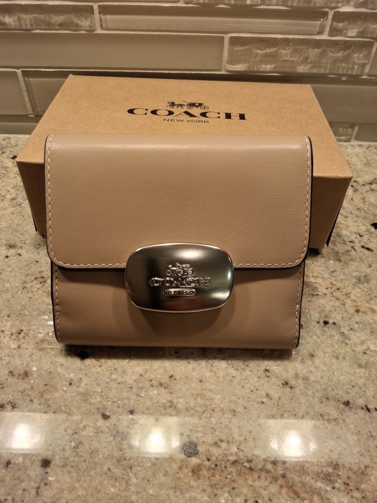 Coach Eliza Wallet