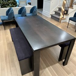 Modern Dining Table 