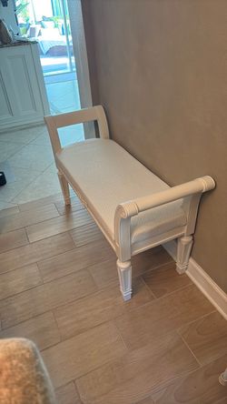 White Upholstered Accent Bench