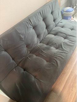 Futon and water Ac