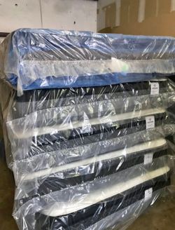 Clearing Out Brand New King and Queen Mattresses