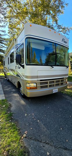 2002 Fleetwood flair motorhome