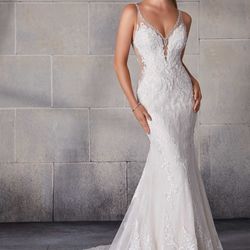 Madeline Gardner Morilee Sophia 2139 w FREE veil