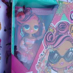 LOL O. M. G.  QUEENS. MISS DIVINE  20 SURPRISES 