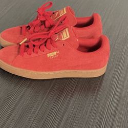 Red Pumas 