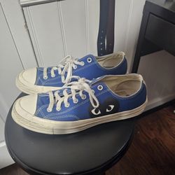 COMME DES GARCONS PLAY

Converse Chuck Taylor Low Tops