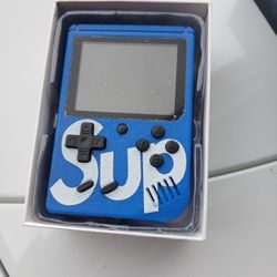 G4 Hand Held Game With 400 Games