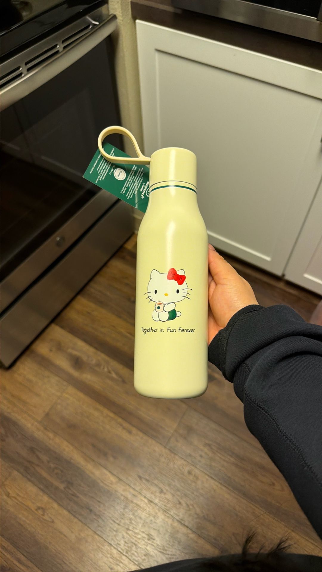 Hello Kitty Collection Bottle