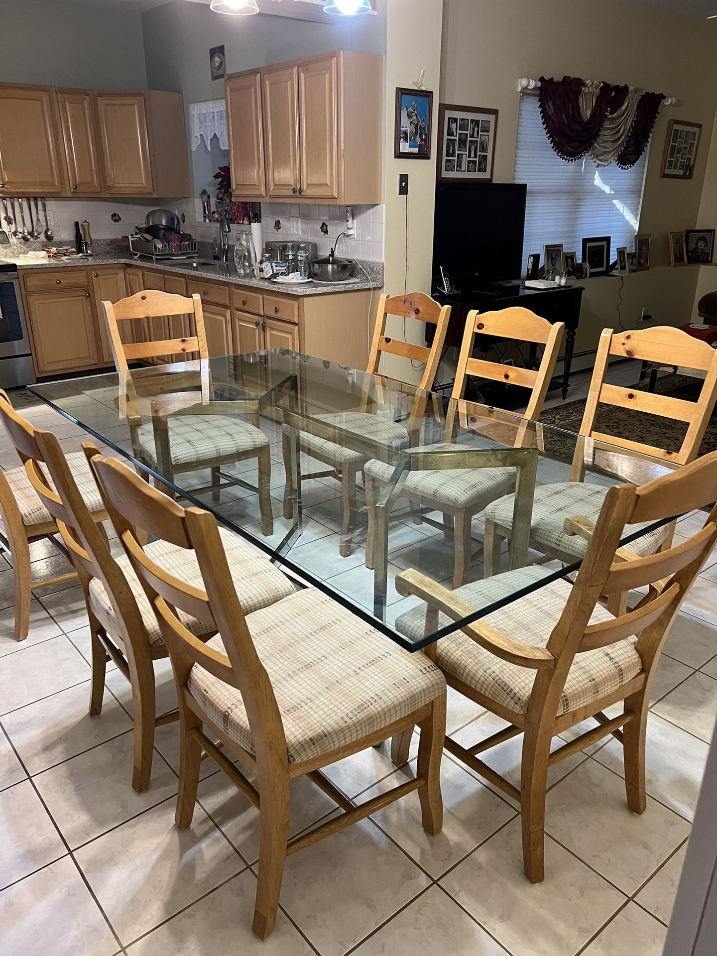 Dining Table & Chairs for Sale in Kent Cliffs, NY OfferUp