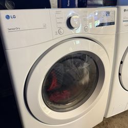 LG Washer & Dryer Set