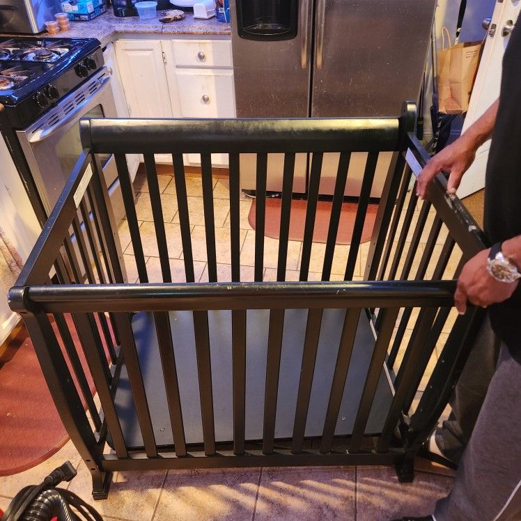 Crib With Mattress